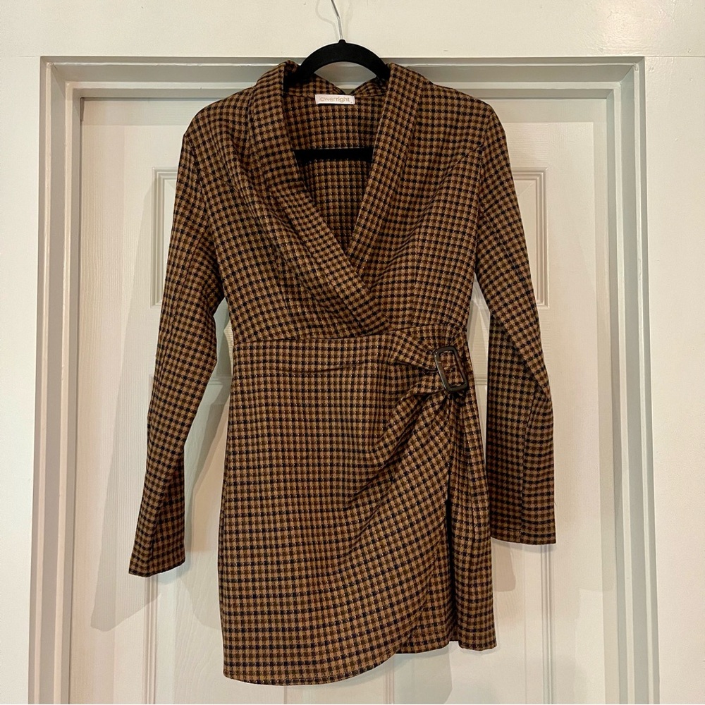 Lowerright Mock Wrap Dress  Size Small